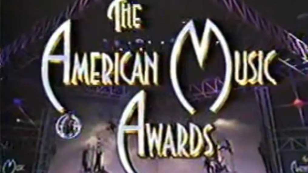 The 17th Annual American Music Awards_peliplat