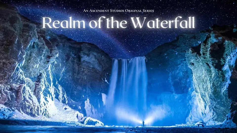 Realm of the Waterfall_peliplat