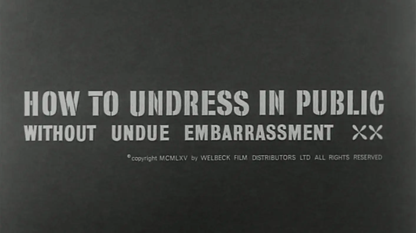 How to Undress in Public Without Undue Embarrassment_peliplat