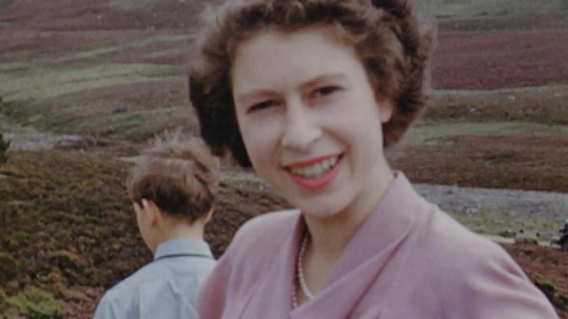 Elizabeth at 90: A Family Tribute_peliplat