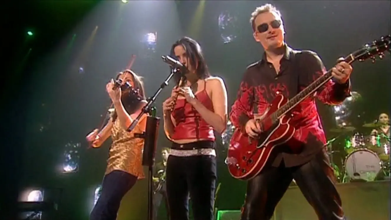The Corrs at Christmas_peliplat