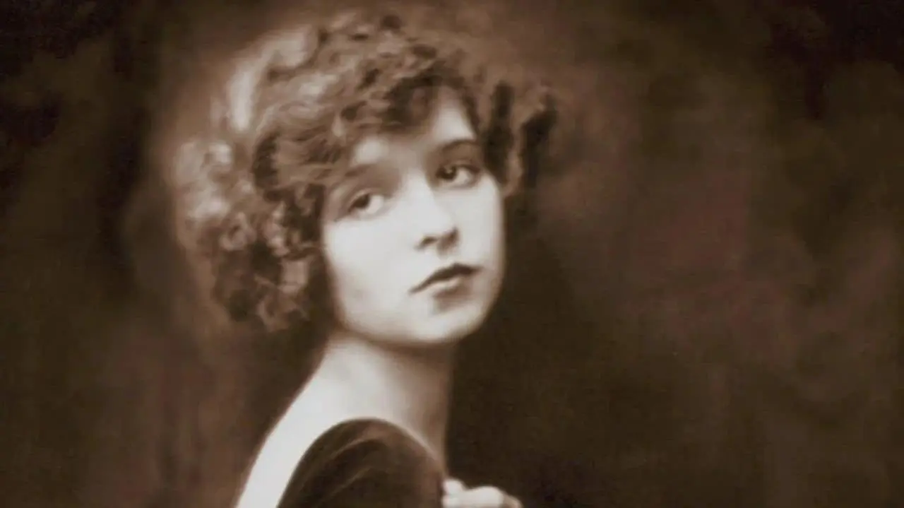 Clara Bow: Discovering the It Girl_peliplat