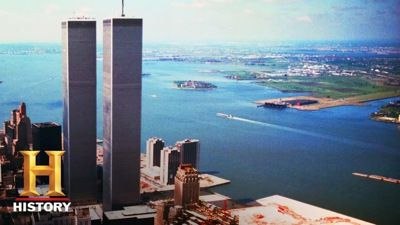 Rise and Fall: The World Trade Center_peliplat
