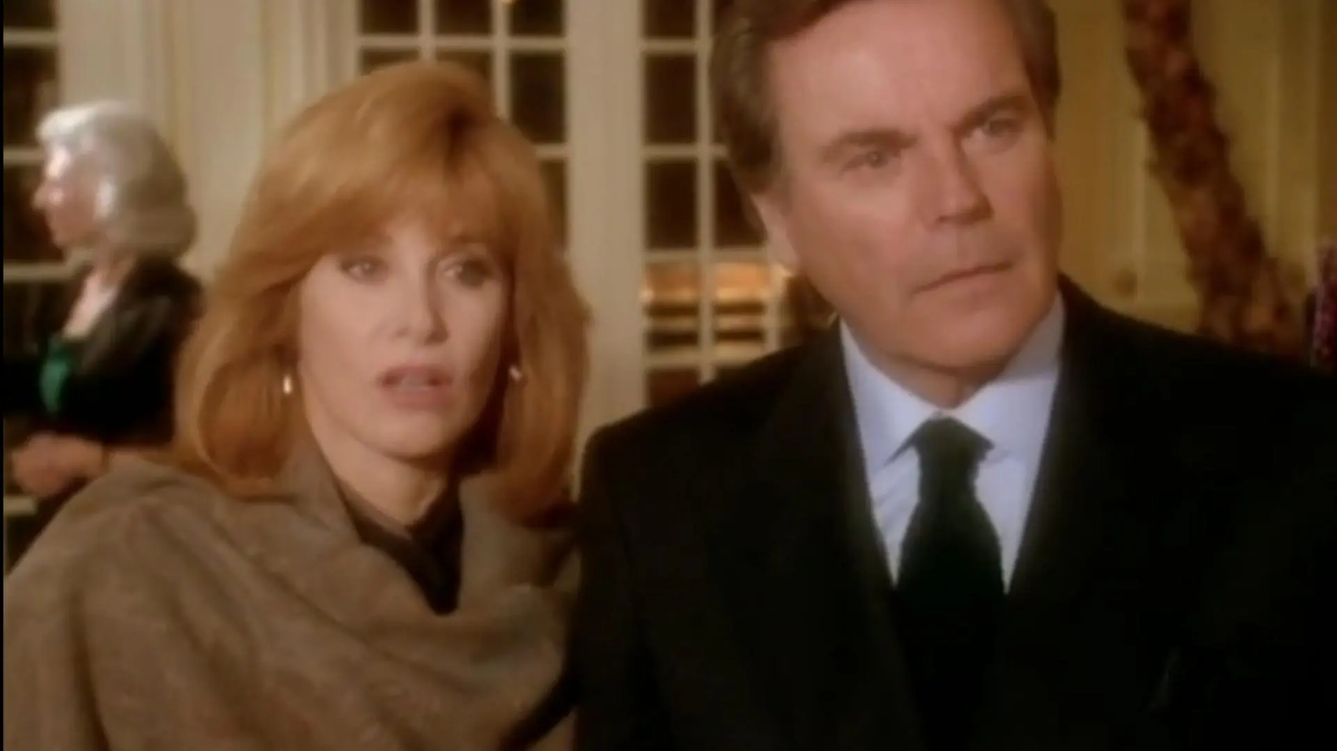 Hart to Hart: Two Harts in 3/4 Time_peliplat