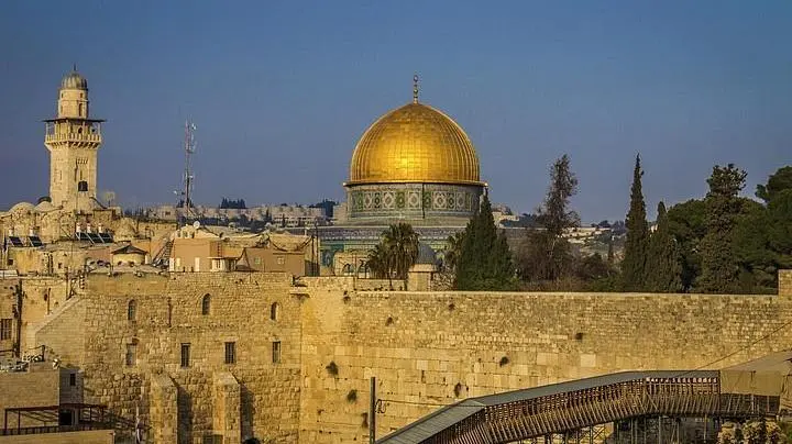 Jerusalem: 3,000 Years of History_peliplat