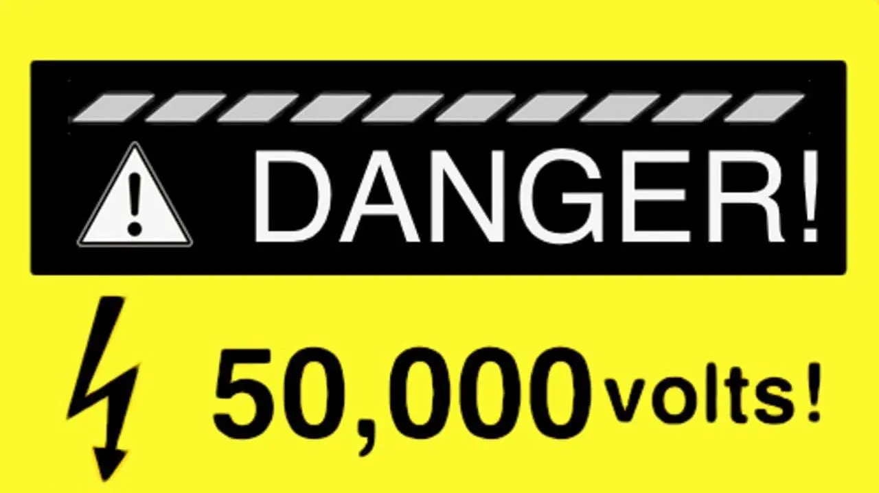 Danger! 50000 Volts!_peliplat