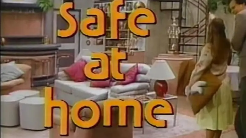 Safe at Home_peliplat