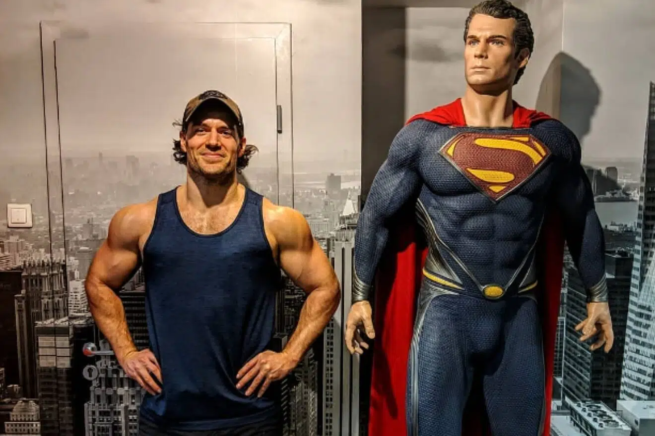 Henry Cavill vuelve como Superman en 'El Hombre de Acero 2', y ya estaría  en desarrollo | Marca