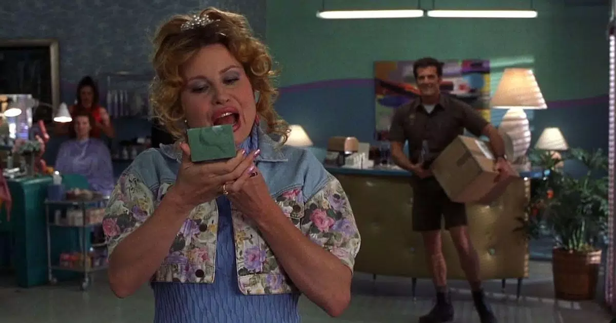 Why Paulette Is The Most Important Character In 'Legally Blonde'