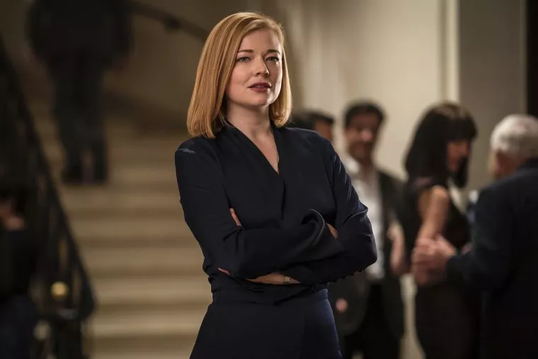 Succession' star Sarah Snook secretly got married to friend she was on  pandemic lockdown with