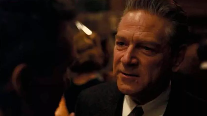 Kenneth Branagh em cena de Oppenheimer (Reprodução)