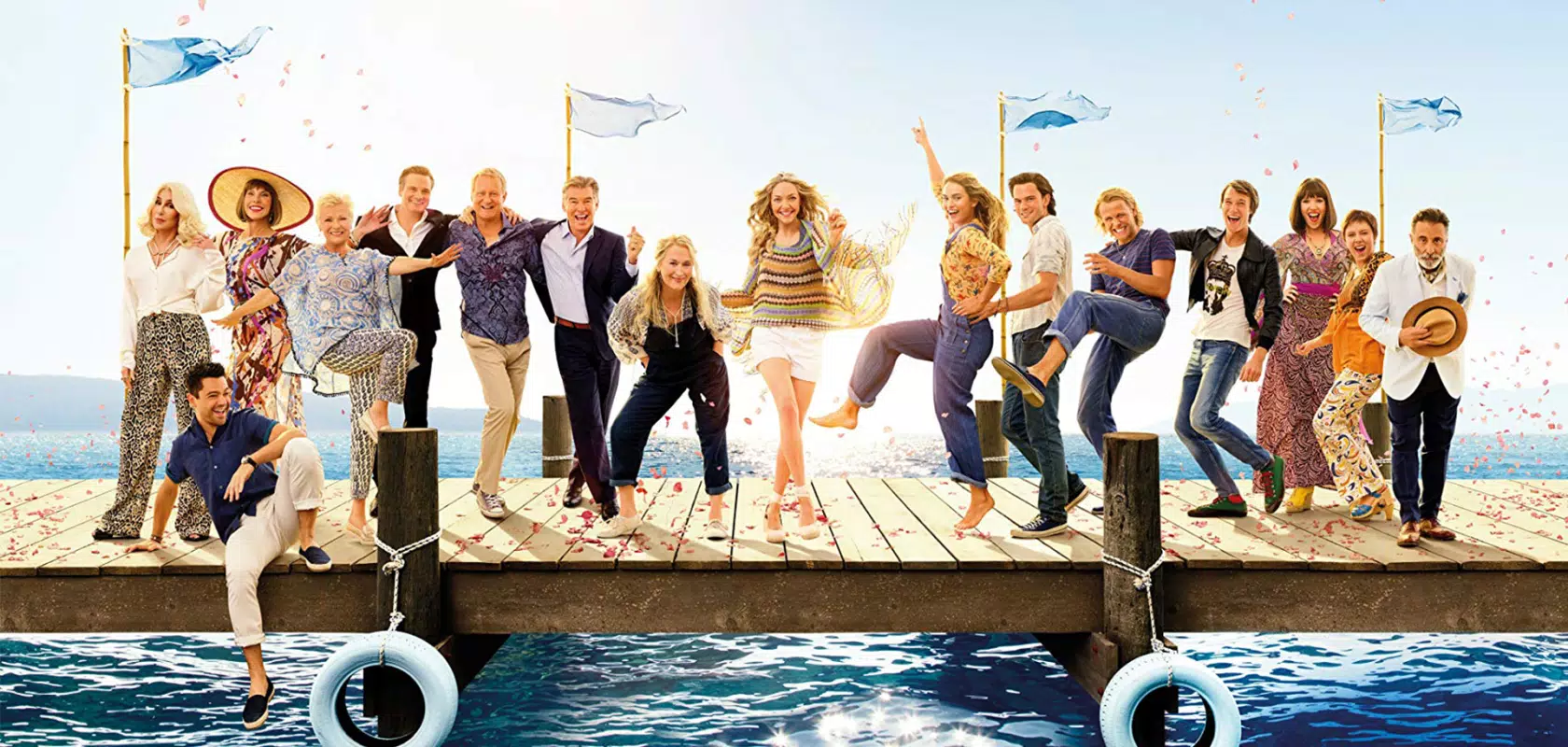 El elenco completo de Mamma Mia! Vamos otra vez en una foto promocional.