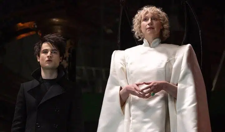 ¿Gwendoline Christie es el Lucifer perfecto?-[I]The Sandman, el cómic escrito por Neil Gaiman en los 80s y 90s rápidamente se