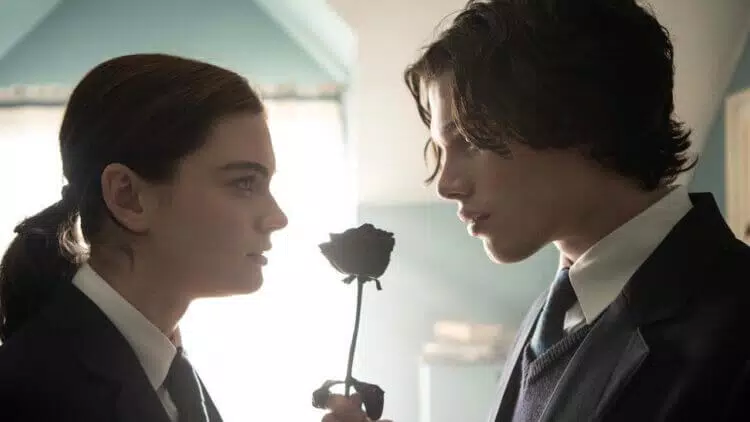 【影評】Netflix《眼淚工匠》：乍看還以為是義大利版《暮光之城》，原來只是孤兒版《禁忌世代》首圖
