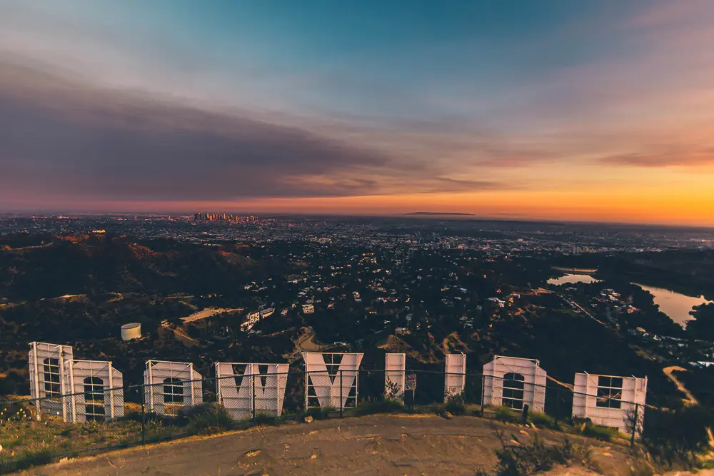 Hollywood Sign Photo Spots | Roads and Destinations