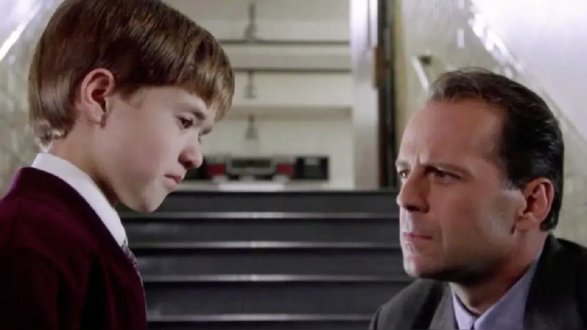 Haley Joel Osment recuerda su actuación con Bruce Willis en película El sexto  sentido | RPP Noticias