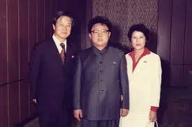 Secuestros, dictaduras y cintas de video: Kim Jong-il, Shin Sang-ok, Choi Eun-hee y la industria del cine norcoreana - La Soga | Revista Cultural