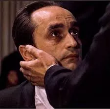El padrino - Es tan inocente Fredo! #corleone #mafia #money #thegodfather  #casino #elpadrino #sicilia #venganza #poder #dinero #empresarios  #enterprise | Facebook