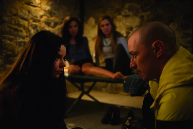 Críticas: Crítica de “Fragmentado”, de M. Night Shyamalan, con James McAvoy  y Anya Taylor-Joy - Otros Cines