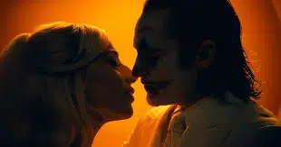 Joker y Harley sellan su amor con un beso en el nuevo clip de Folie à