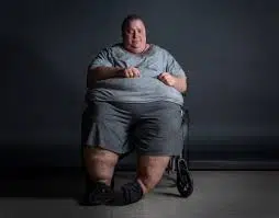 Las imágenes nunca vistas de la transformación de Brendan Fraser en 'La  ballena (The Whale)' que le han hecho ganar el Oscar