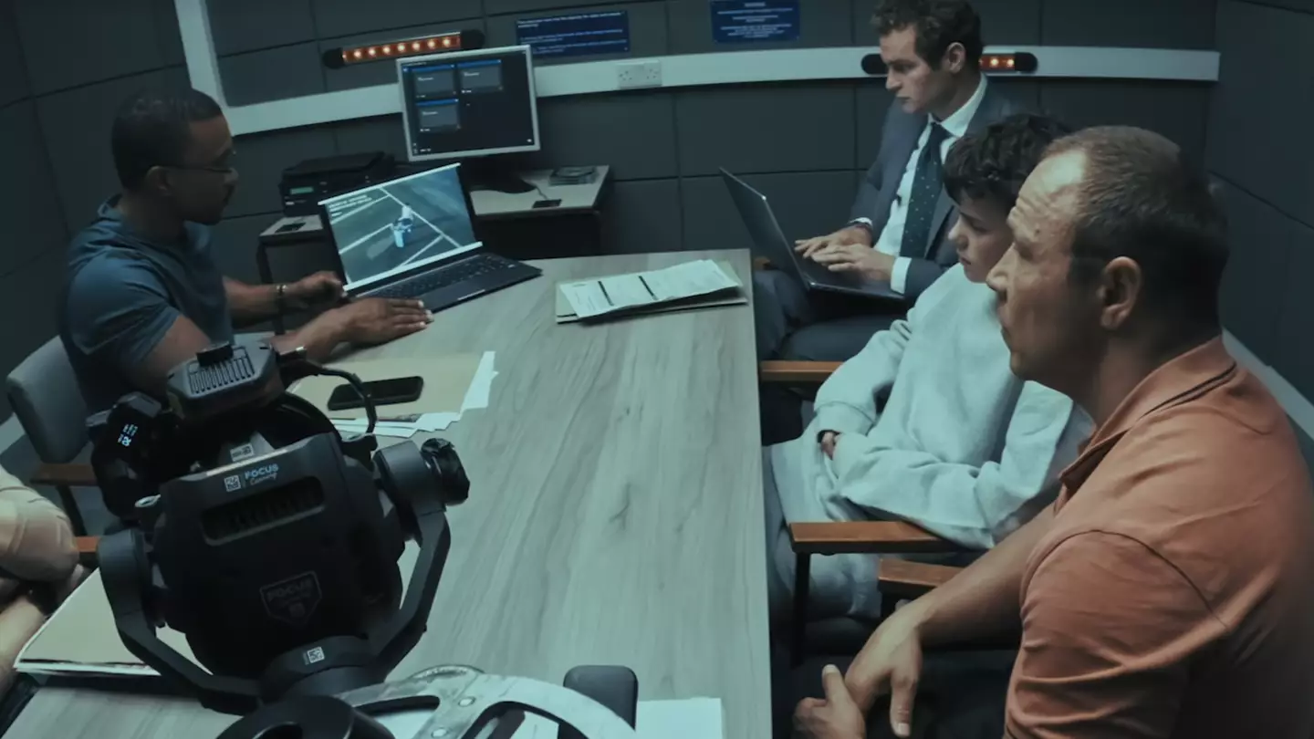 Behind the scenes footage shows how Stephen Graham thriller Adolescence  filmed one shot episodes - Netflix - LADbible