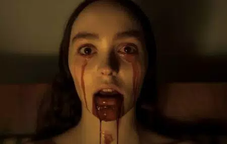 Lily-Rose Depp deslumbra en Nosferatu