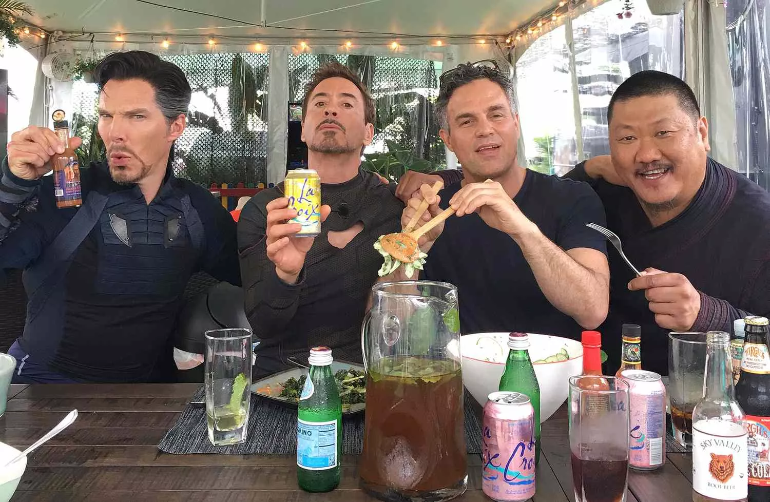 Robert Downey Jr., Benedict Cumberbatch, Mark Ruffalo on Avengers: Infinity  War Set