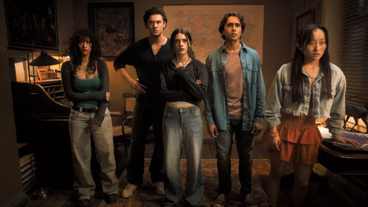 Max Clover Megan Nina Abe in Until Dawn movie