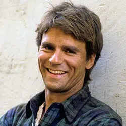 https://static.wikia.nocookie.net/macgyver/images/e/e7/Rda-1985-macgyver.jpg/revision/latest/scale-to-width-down/250?cb=20170612004147