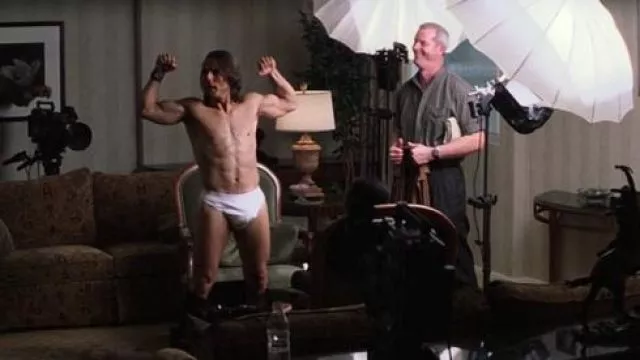 The panties white of Frank T. J. Mackey (Tom Cruise) in Magnolia | Spotern
