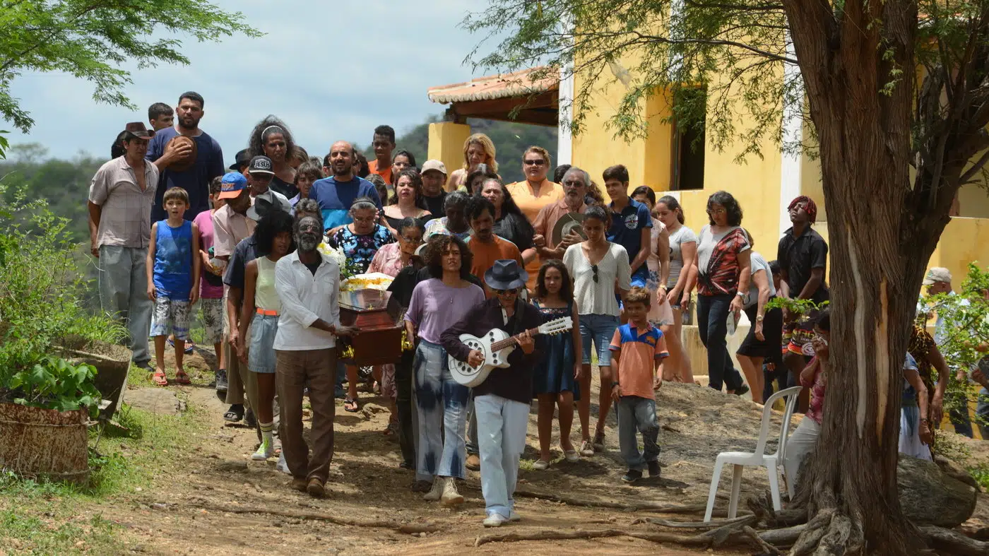 En un pueblo llamado Bacurau - Jacobin Revista