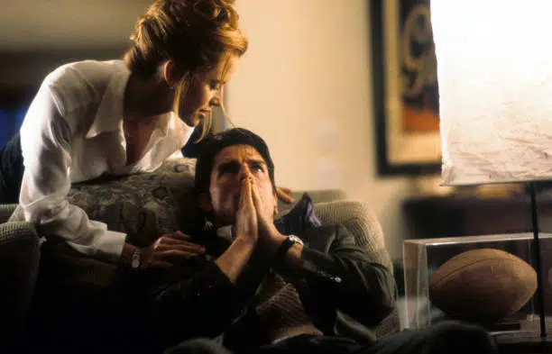 Kelly Preston comforts Tom Cruise in a scene from the film 'Jerry Maguire', 1996.