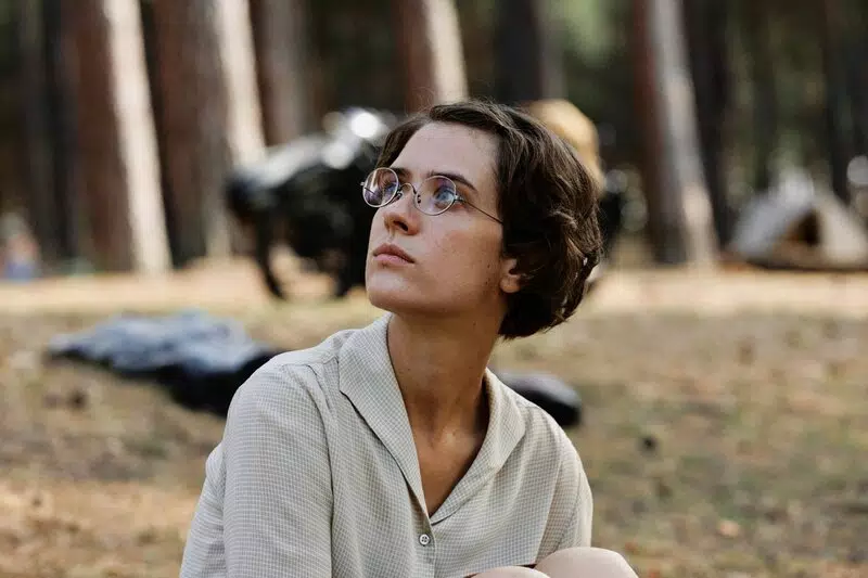 Liv Lisa Lies Interview In 'From Hilde, With Love', Watch First Clip