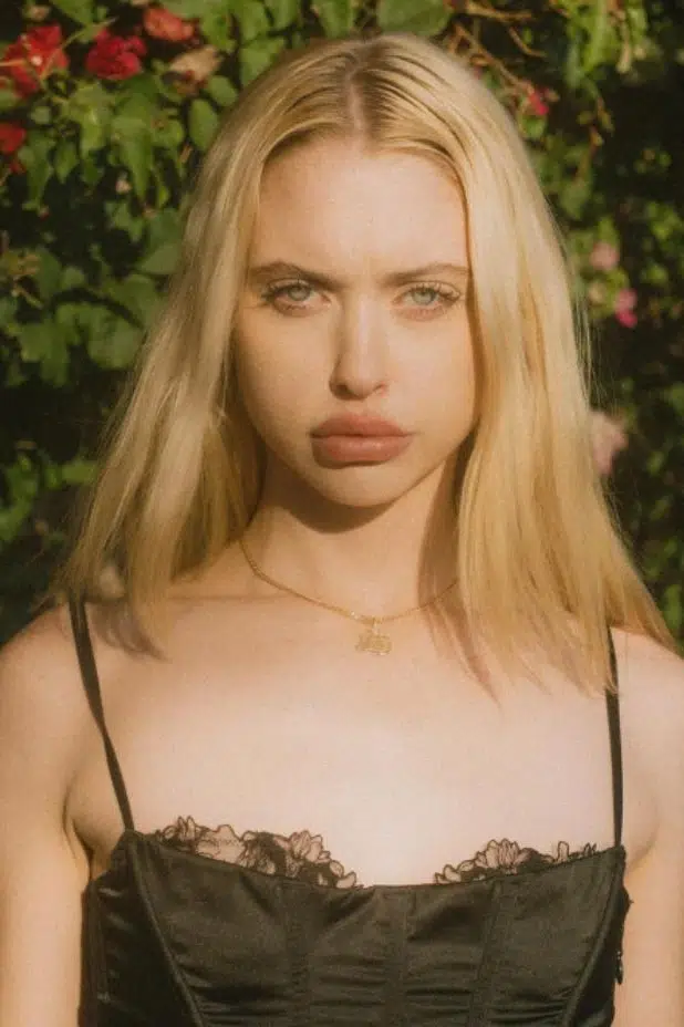 Chloe Cherry