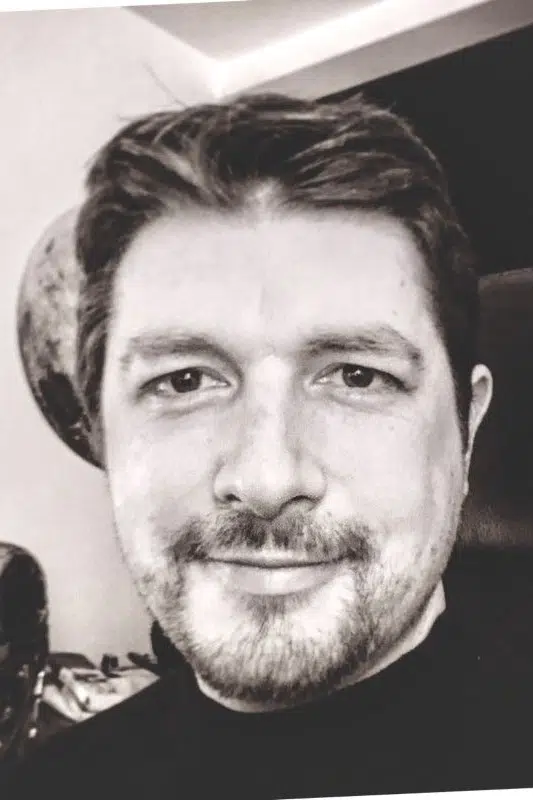 Simon Blakeney