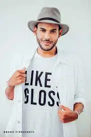 Hugo Gloss