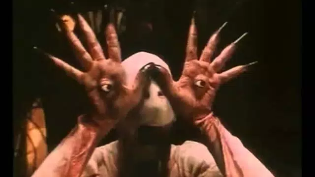 Trailer (legendado) - O Labirinto do Fauno (OFICIAL)