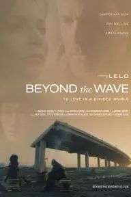 Beyond the Wave_peliplat