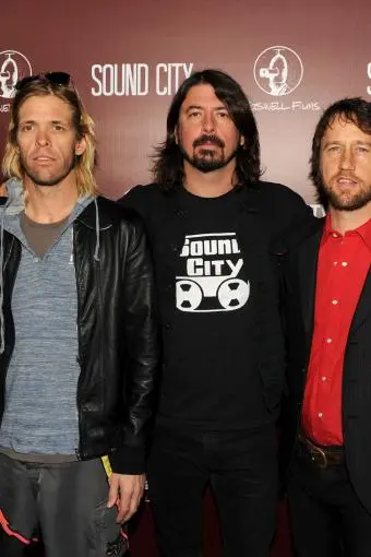 Foo Fighters_peliplat