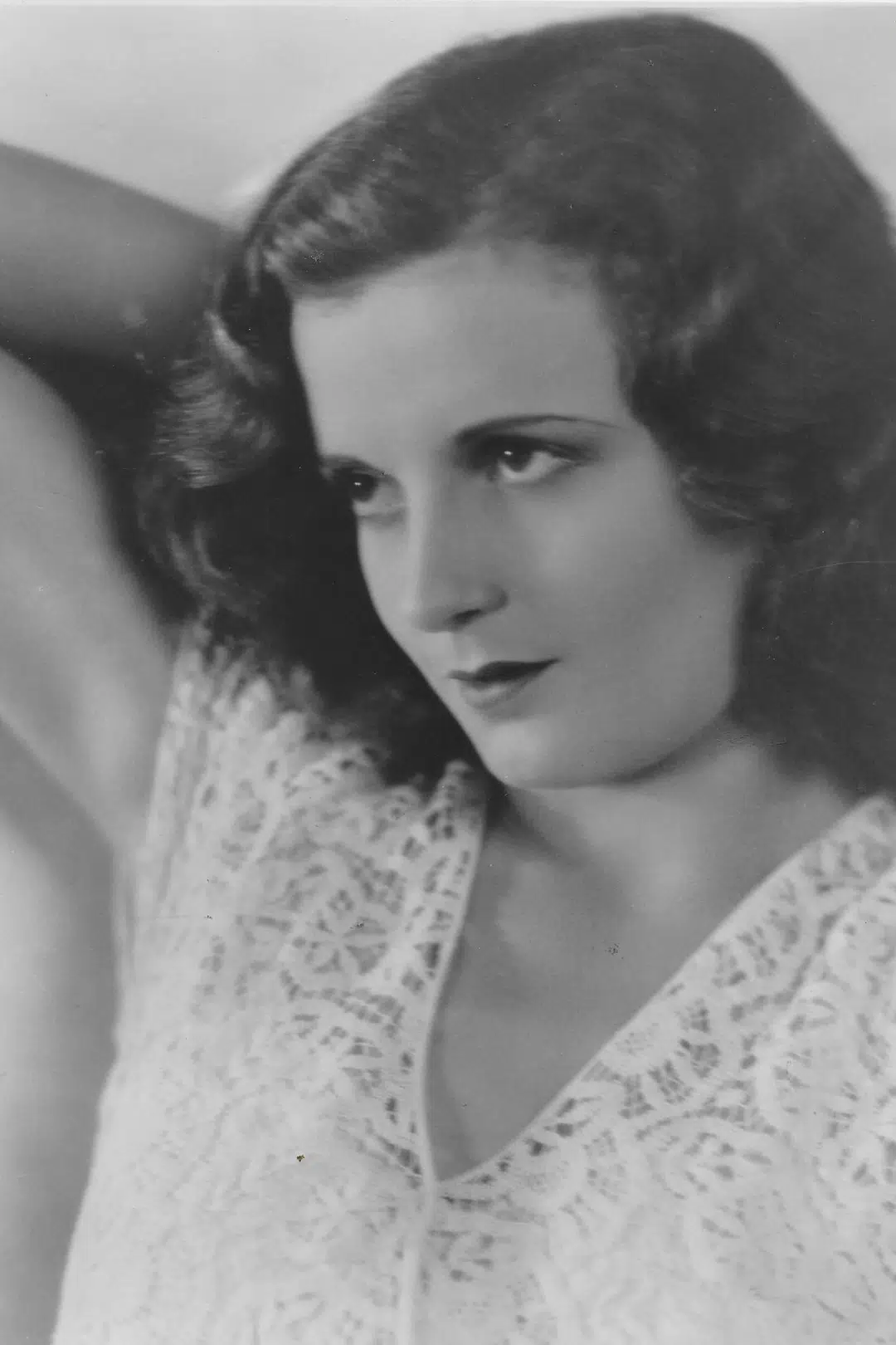 Nora Lane