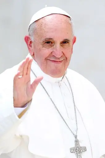 Pope Francis_peliplat