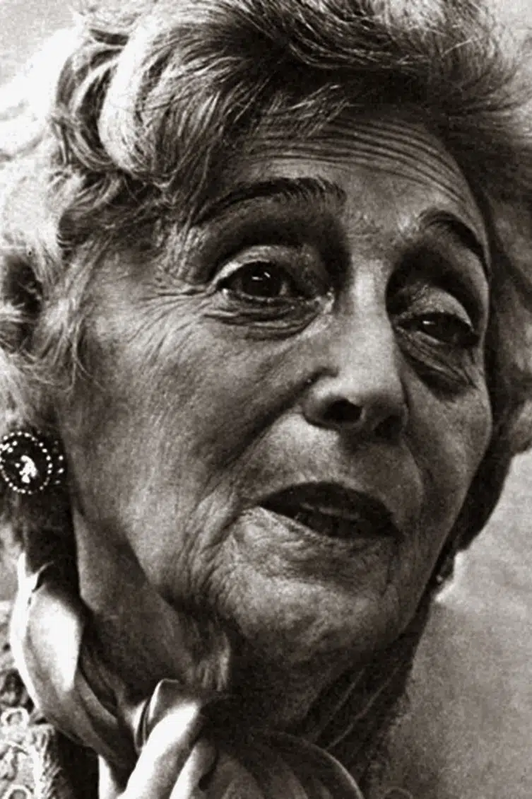 Milagros de la Vega