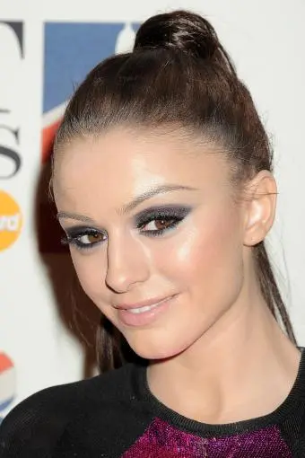Cher Lloyd_peliplat
