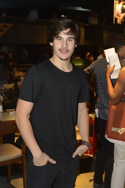 Nicolas Prattes
