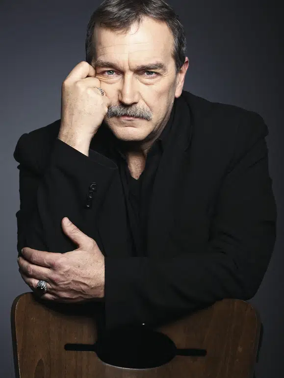 Cem Kurtoglu