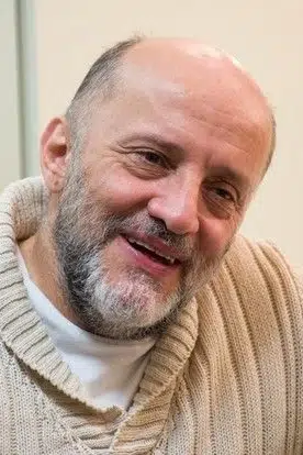 Manos Vakousis