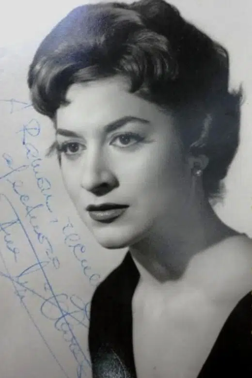Ana María Olaria