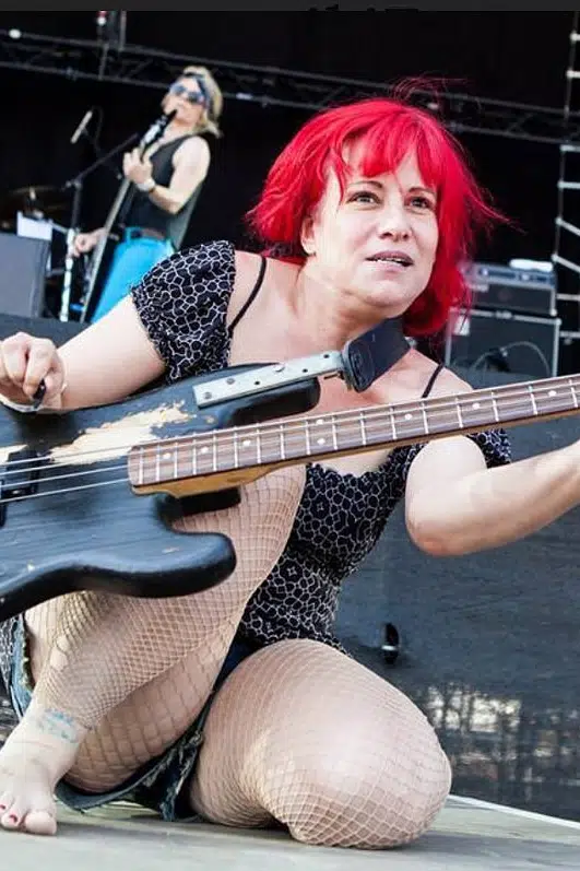Jennifer Finch
