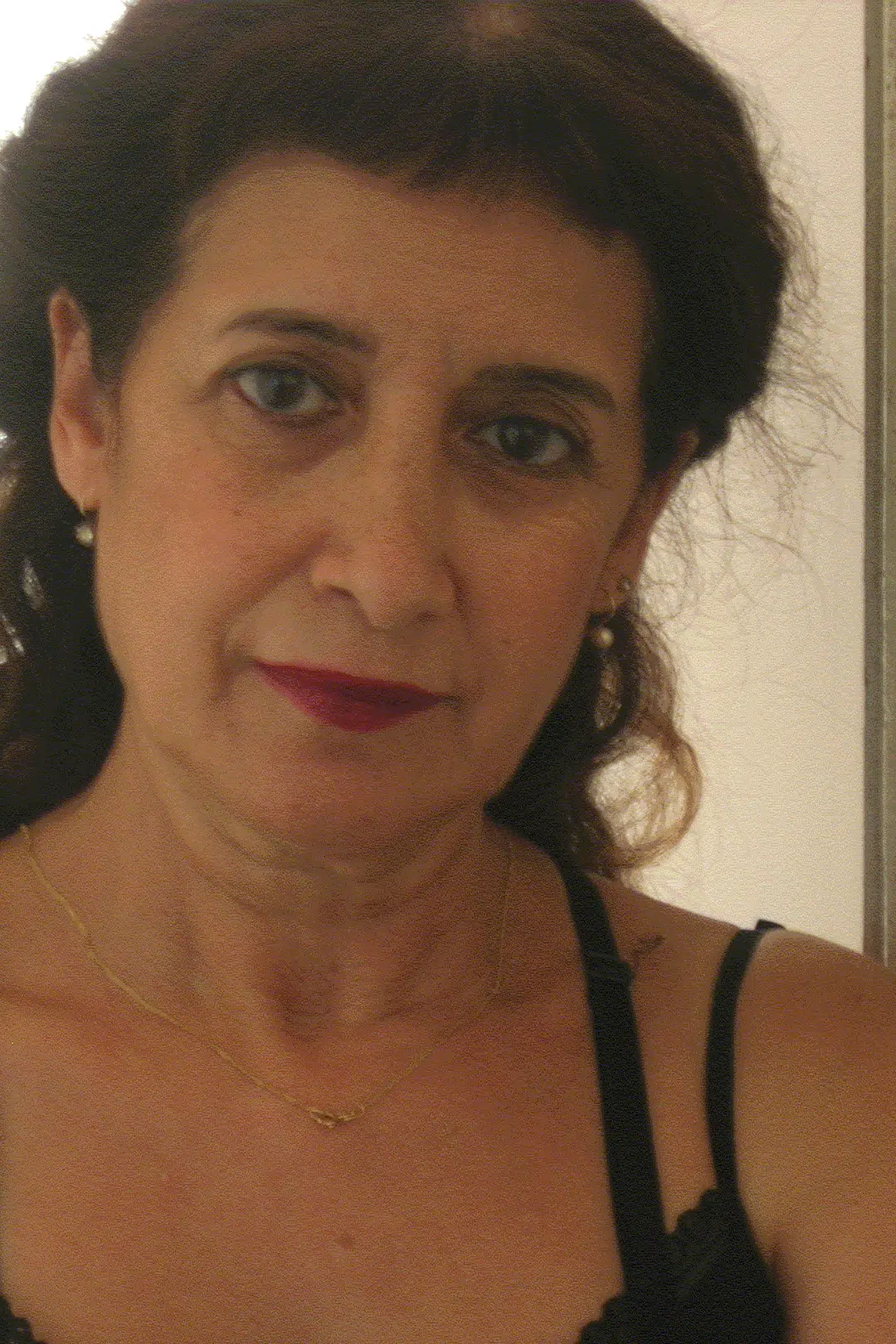 Dina Zvi-Riklis